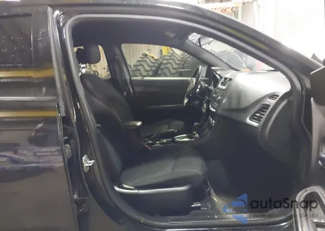 2013 Dodge Avenger Sxt z USA, uszkodzony, nr VIN 1C3CDZCB4DN682414